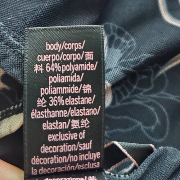 Victoria's Secret Black Floral Mesh Cropped Top Size Medium - Picture 6 of 6